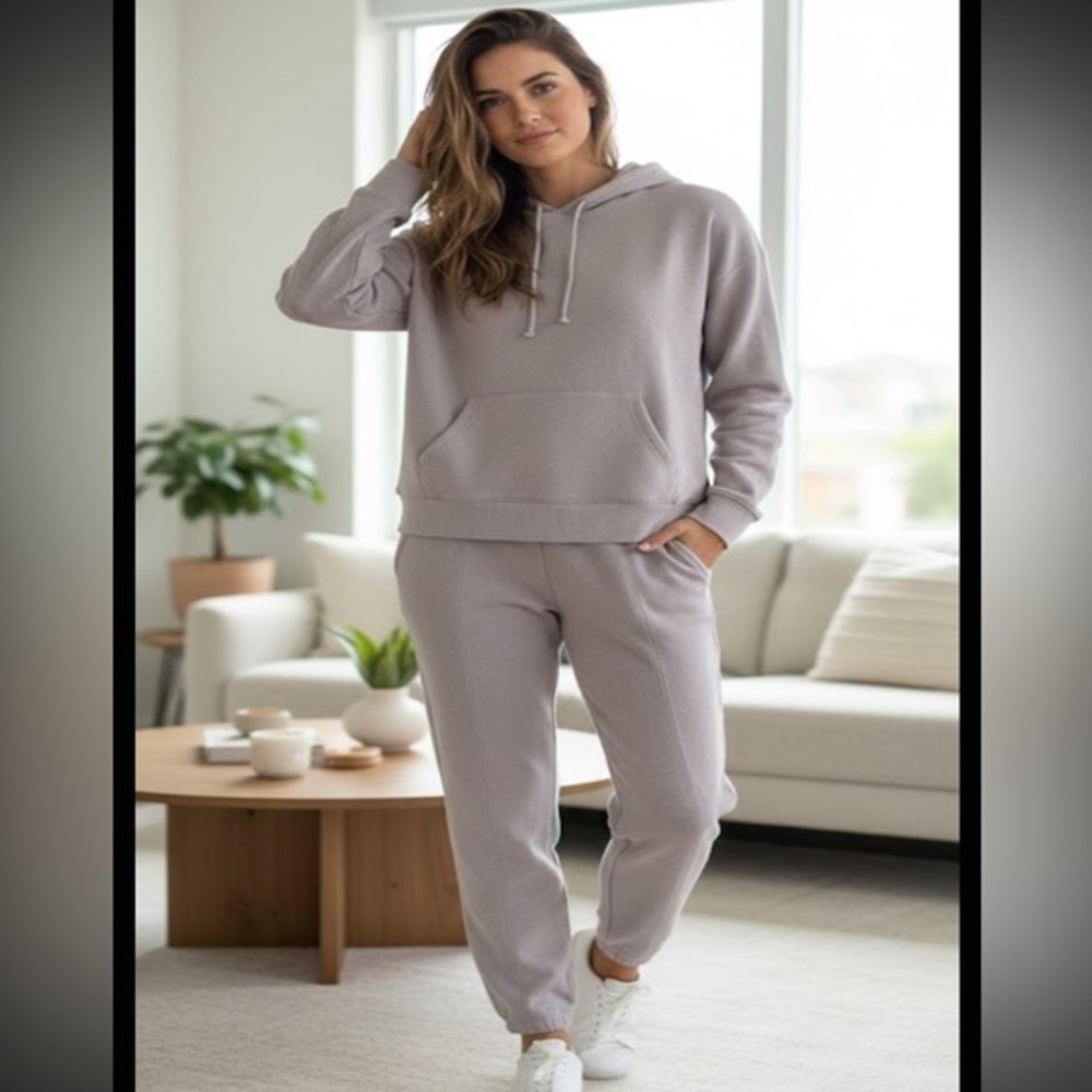 TNA Women's Sweater in Light Gray set